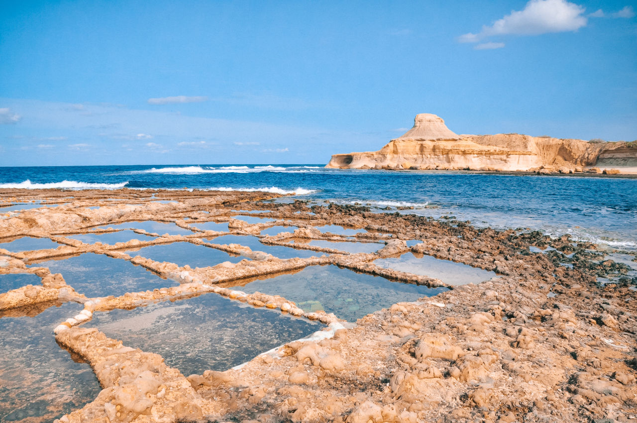 Image of salt pans next to the ocean